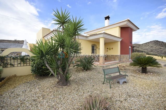 3 sypialnia Willa na sprzedaż w Partaloa z basenem garażem - 274 995 € (Ref: 10163602)