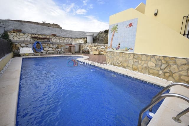 3 sypialnia Willa na sprzedaż w Partaloa z basenem garażem - 274 995 € (Ref: 10163602)