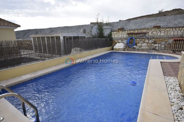 3 sypialnia Willa na sprzedaż w Partaloa z basenem garażem - 274 995 € (Ref: 10163602)