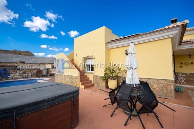 3 soverom Villa til salgs i Partaloa med svømmebasseng garasje - € 274 995 (Ref: 10163602)