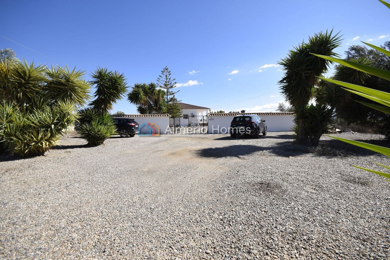3 sypialnia Willa na sprzedaż w Albox z basenem garażem - 289 995 € (Ref: 10166918)