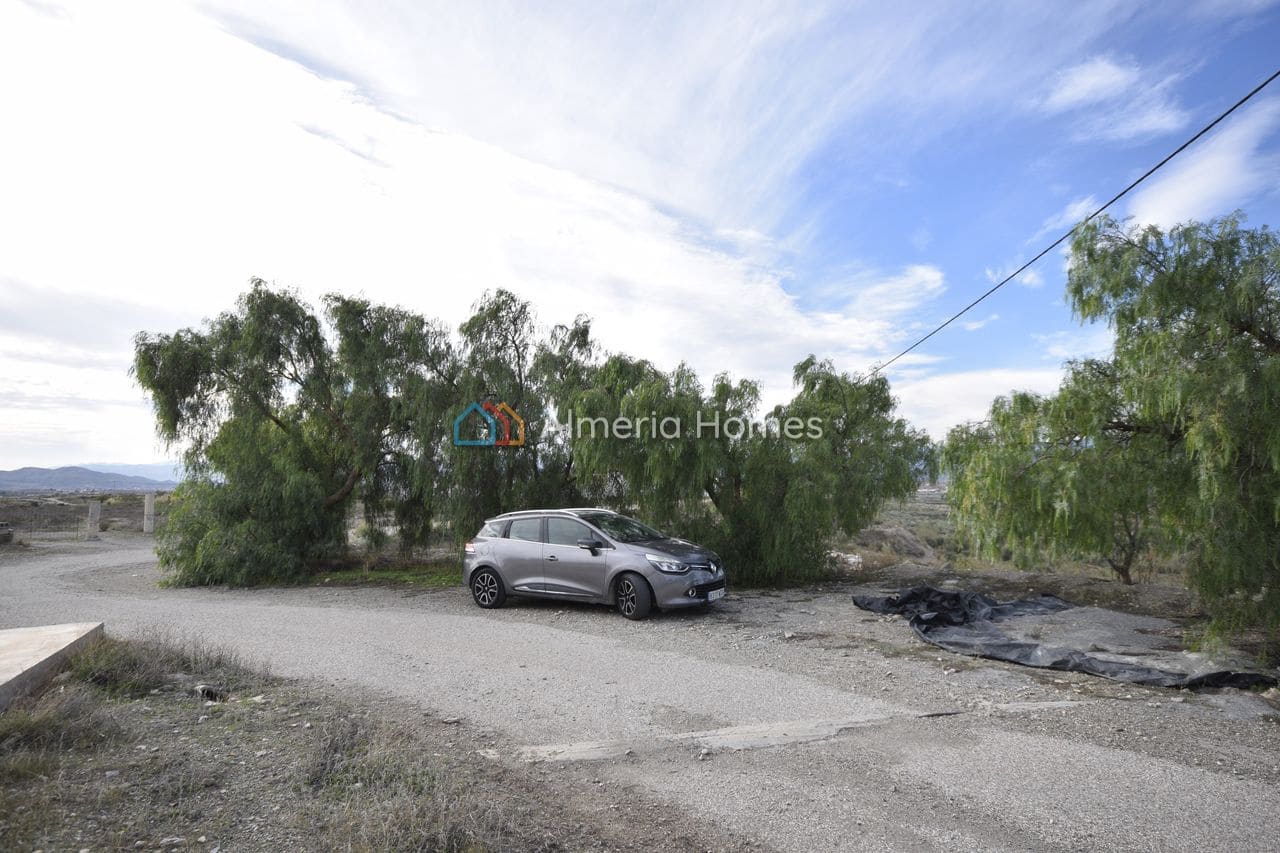6 bedroom Finca/Country House for sale in Albox with garage - € 124,995 (Ref: 10172709)