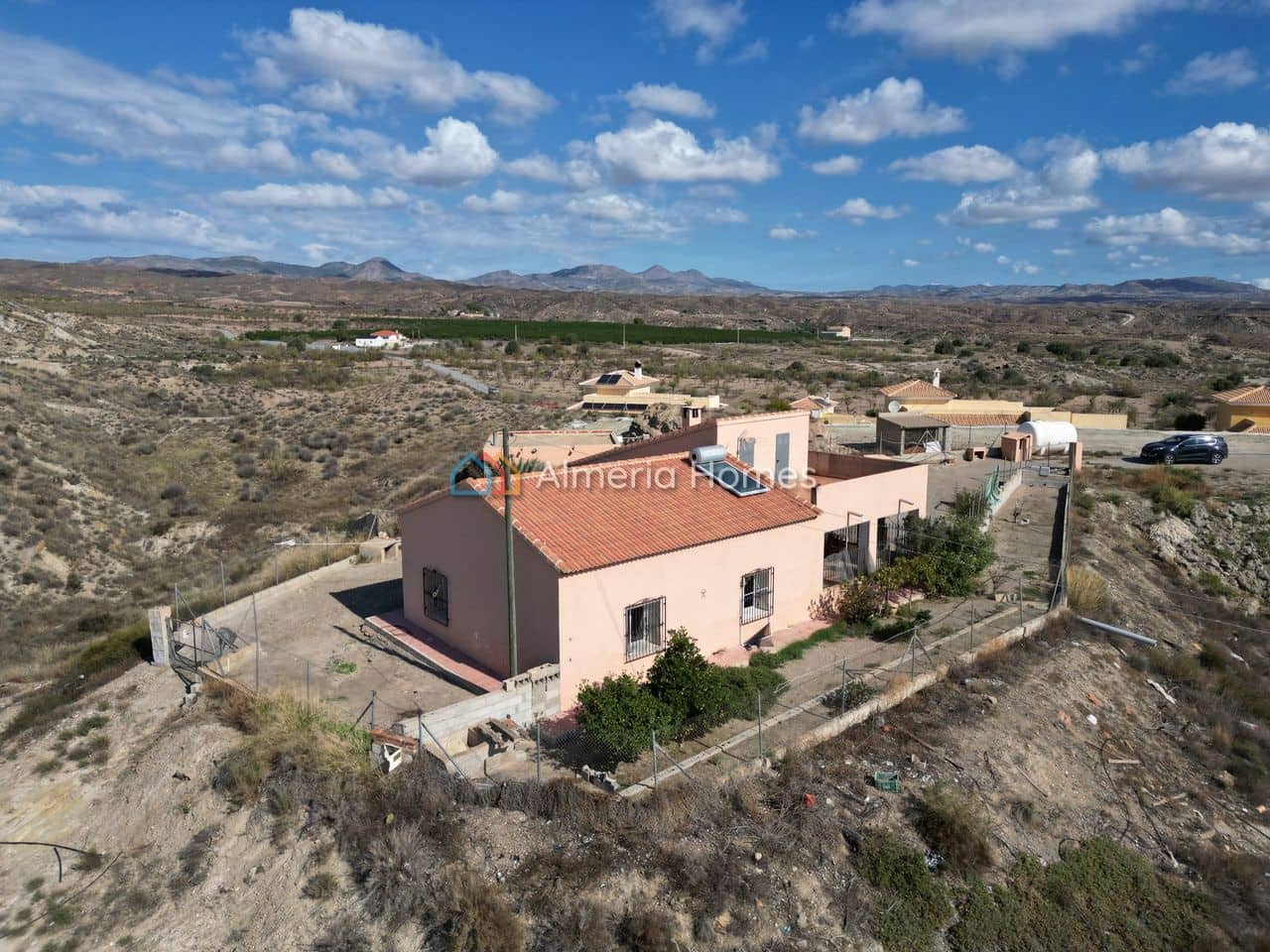 Chalet de 3 habitaciones en Partaloa en venta - 349.995 € (Ref: 10175449)