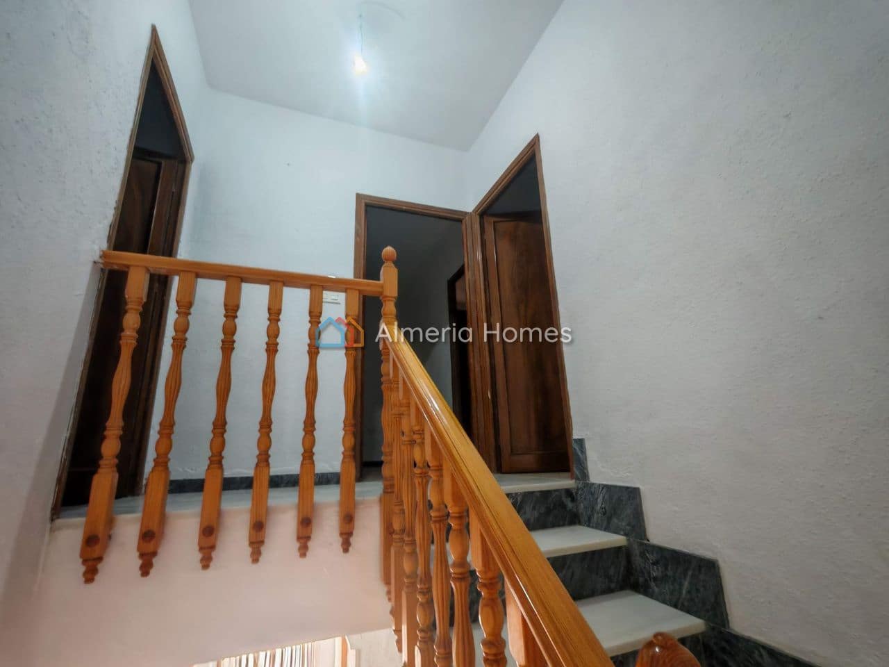 6 quarto Casa em Banda para venda em Caniles com garagem - 110 000 € (Ref: 10175711)