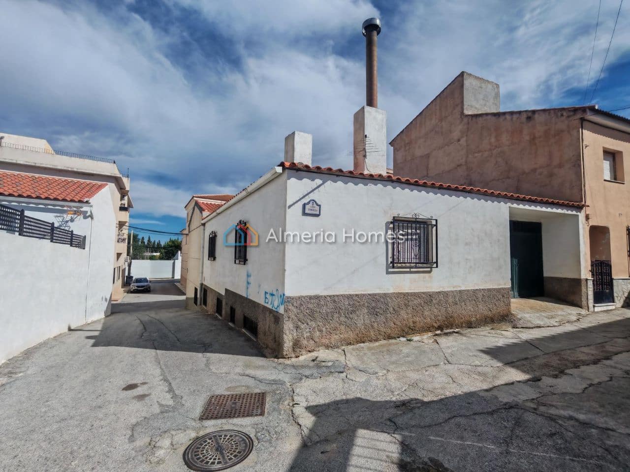 6 quarto Casa em Banda para venda em Caniles com garagem - 110 000 € (Ref: 10175711)