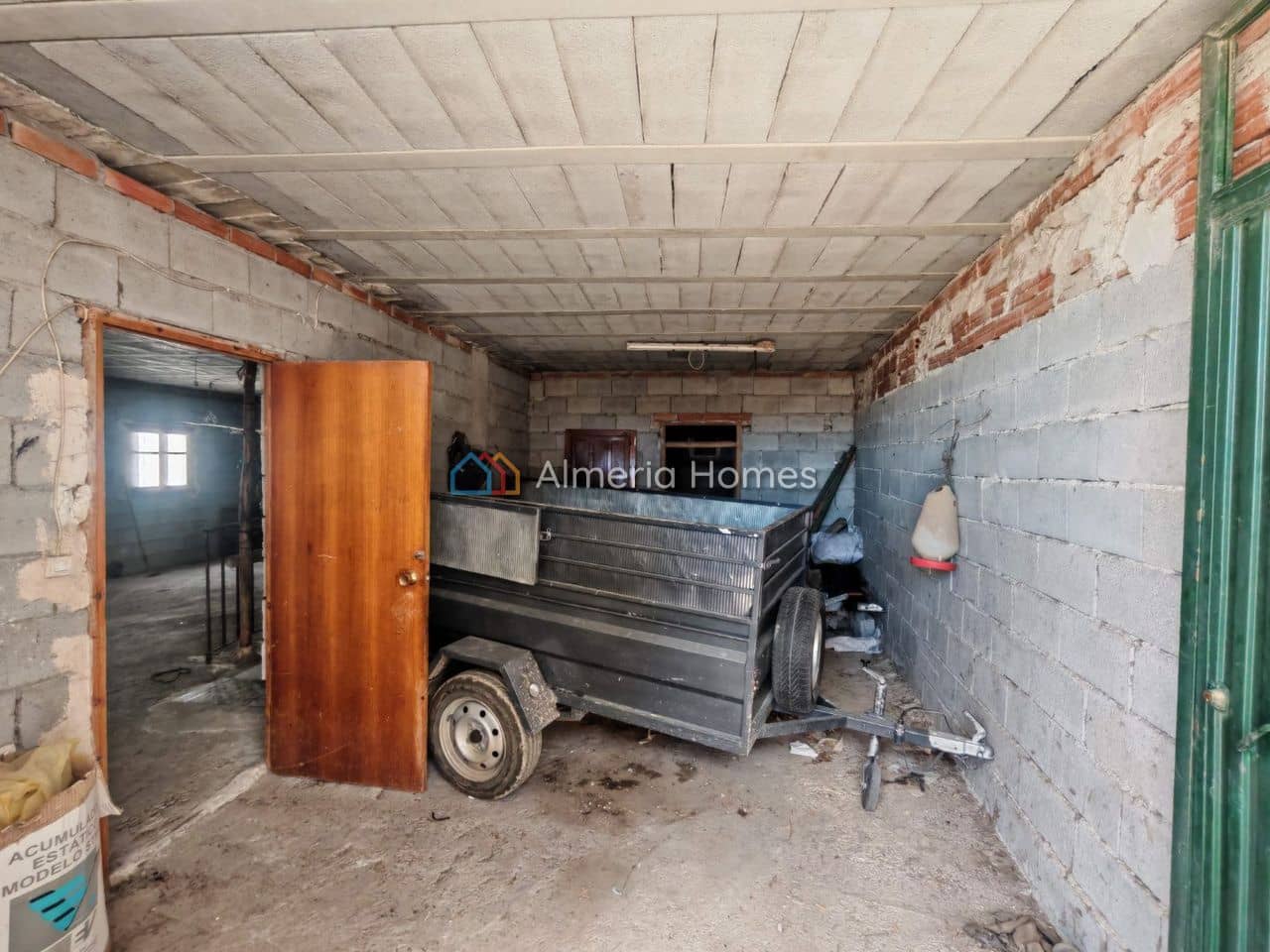 6 quarto Casa em Banda para venda em Caniles com garagem - 110 000 € (Ref: 10175711)