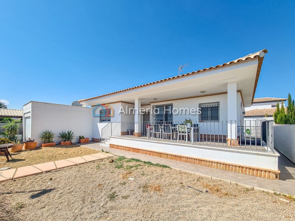 3 sypialnia Willa na sprzedaż w Huercal-Overa - 295 000 € (Ref: 10177583)