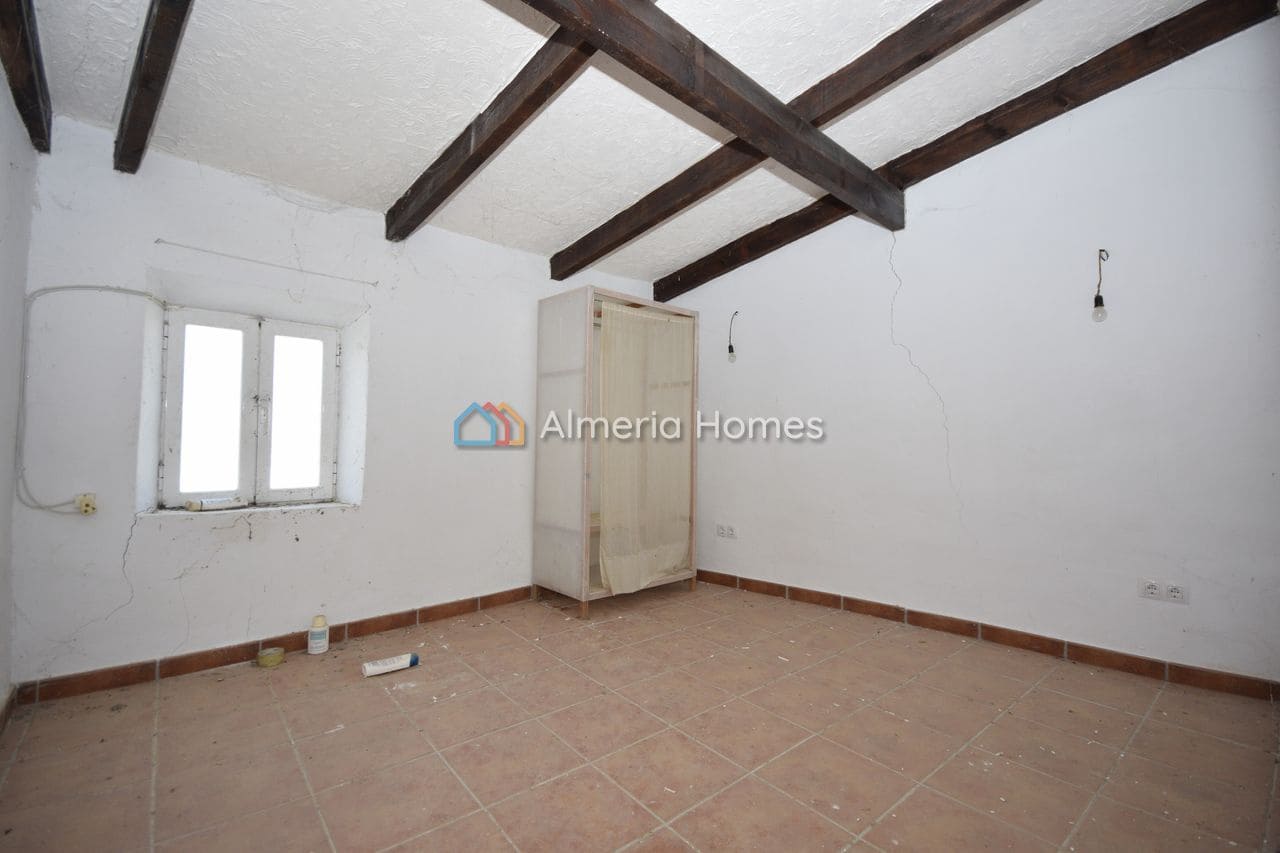 3 Zimmer Haus zu verkaufen in Sufli - 35.000 € (Ref: 10181604)