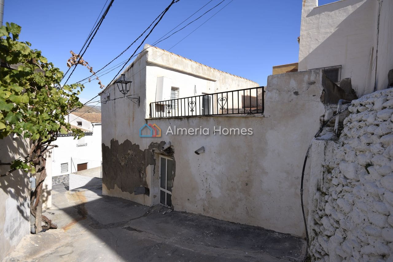 3 Zimmer Haus zu verkaufen in Sufli - 35.000 € (Ref: 10181604)