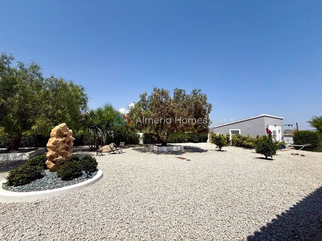 3 bedroom Villa for sale in Albox with pool garage - € 395,000 (Ref: 10183620)