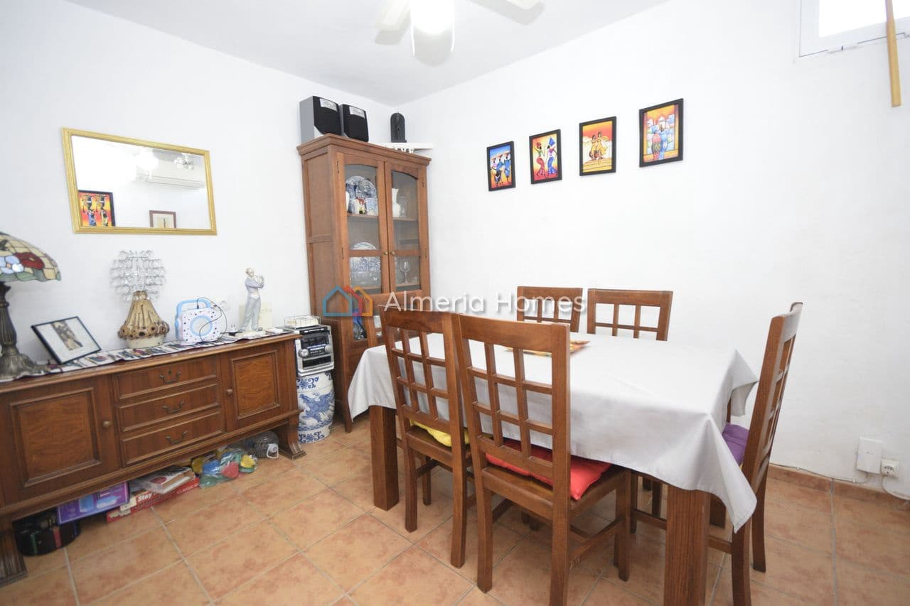 5 slaapkamer Finca/Landhuis te koop in Lubrin met zwembad garage - € 198.500 (Ref: 10183827)