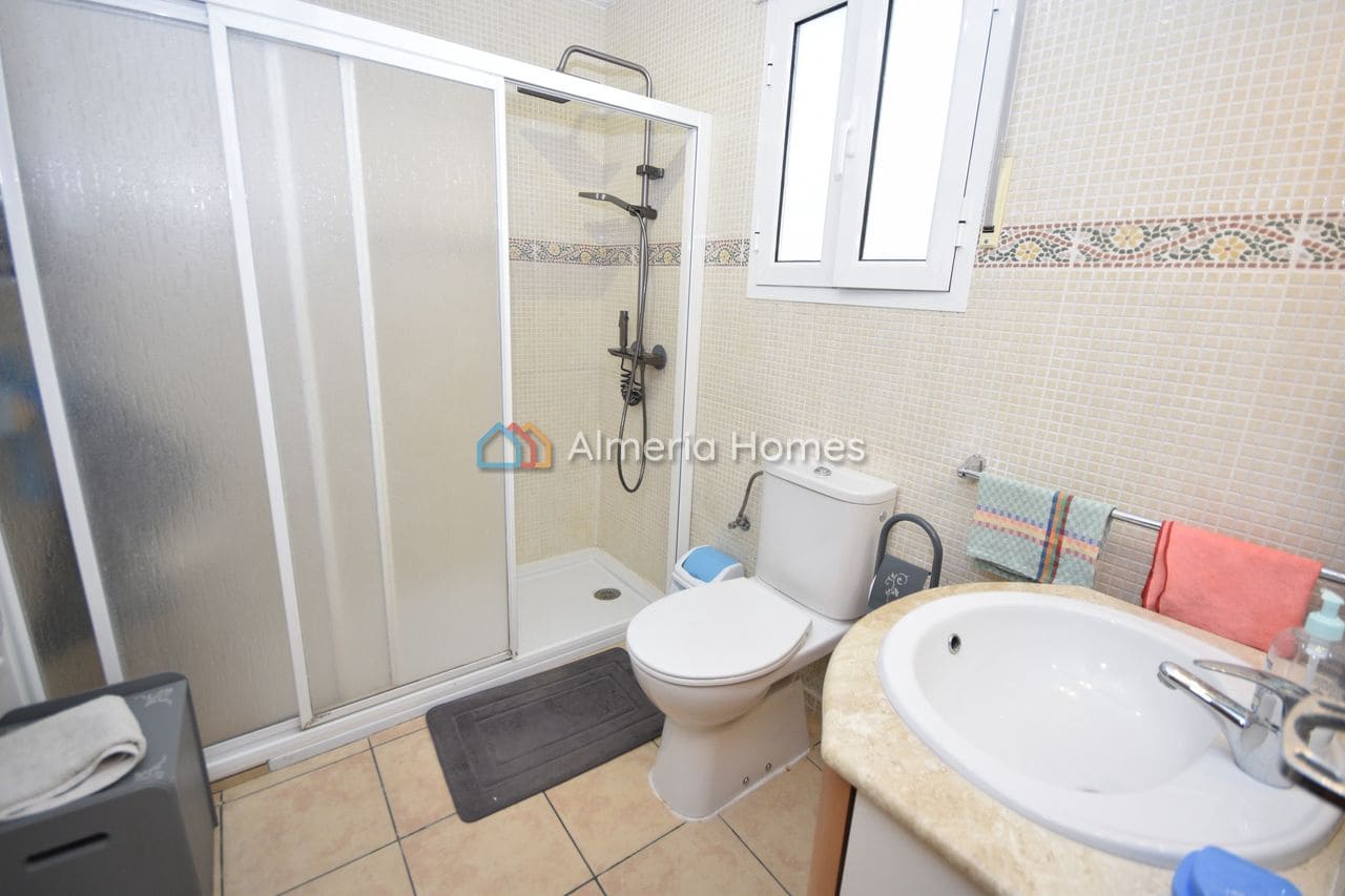5 slaapkamer Finca/Landhuis te koop in Lubrin met zwembad garage - € 198.500 (Ref: 10183827)