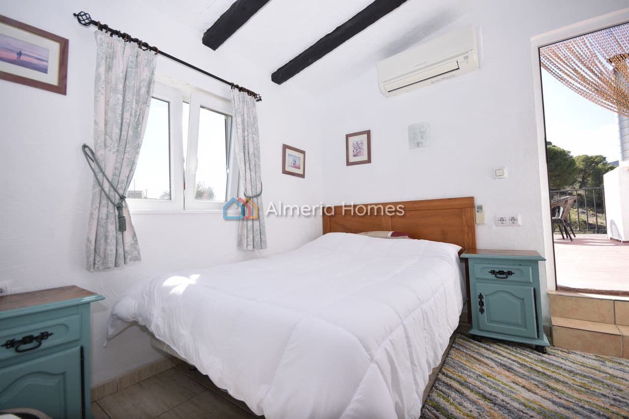 5 slaapkamer Finca/Landhuis te koop in Lubrin met zwembad garage - € 198.500 (Ref: 10183827)