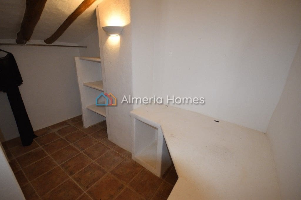 3 soveværelse Finca/Landehus til salg i Chirivel - € 49.950 (Ref: 2675978)