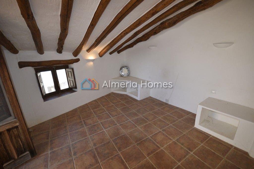 3 soveværelse Finca/Landehus til salg i Chirivel - € 49.950 (Ref: 2675978)