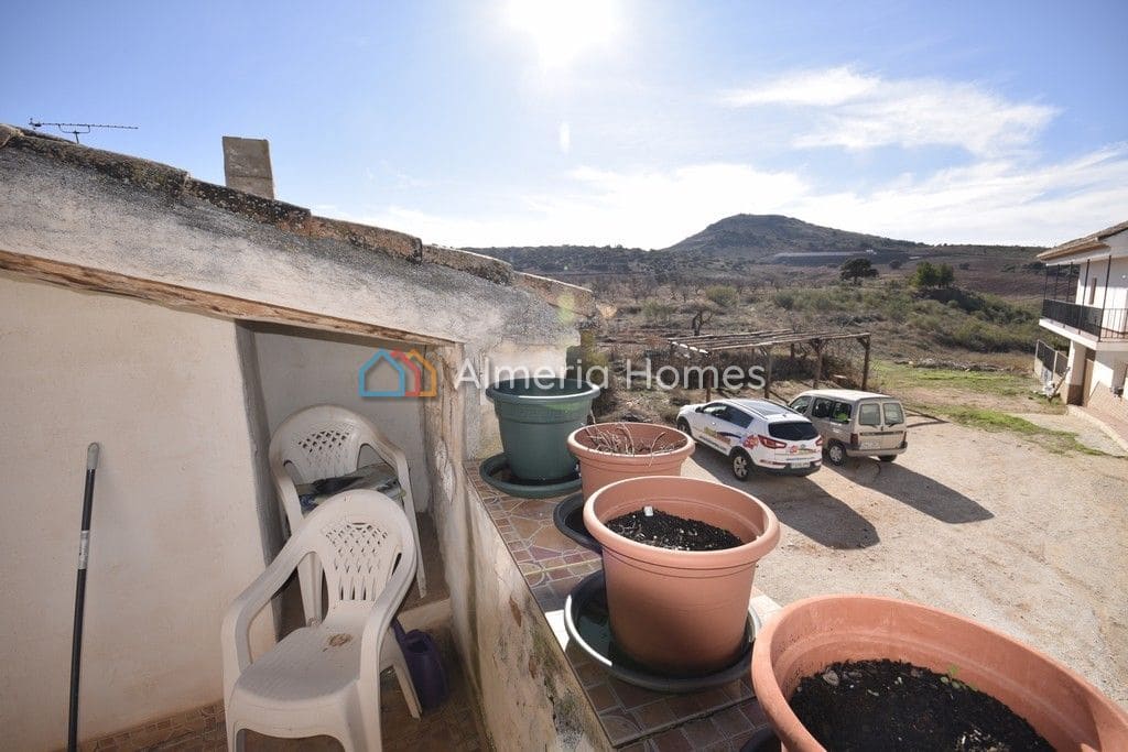 3 soveværelse Finca/Landehus til salg i Chirivel - € 49.950 (Ref: 2675978)