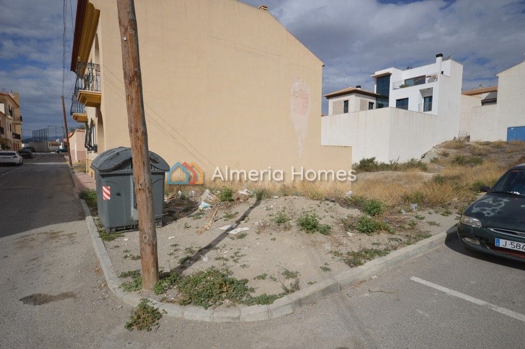 Ubebygd land til salgs i Albox - € 125 000 (Ref: 2840469)