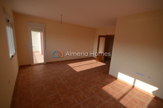 3 soveværelse Lejlighed til salg i Almanzora, Cantoria - € 125.000 (Ref: 3012959)