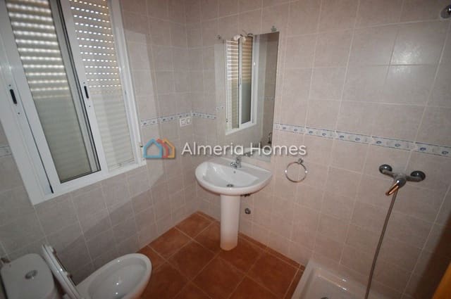3 soveværelse Lejlighed til salg i Almanzora, Cantoria - € 125.000 (Ref: 3012959)