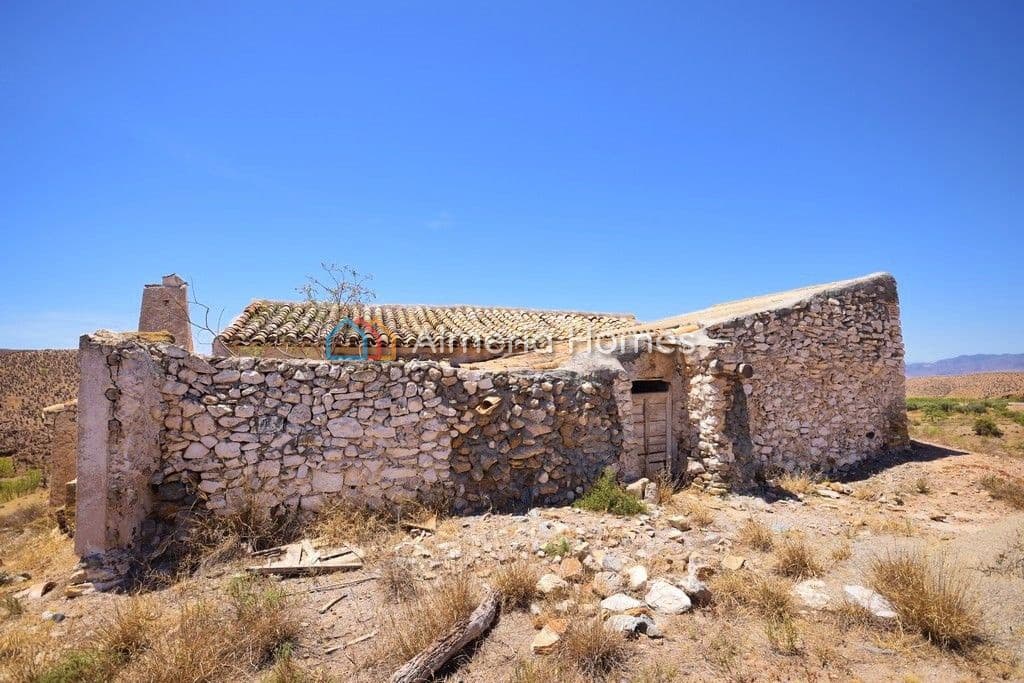 Finca/Casa Rural de 3 habitaciones en Albox en venta con garaje - 94.950 € (Ref: 3048334)