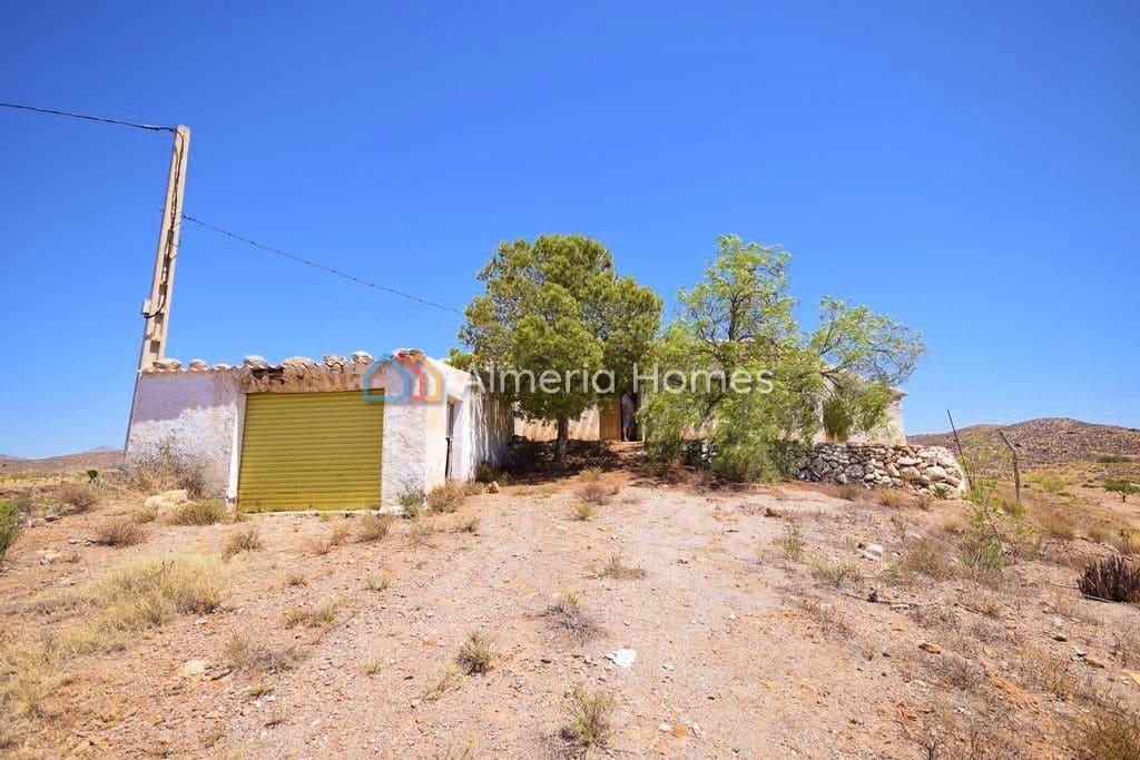 Finca/Casa Rural de 3 habitaciones en Albox en venta con garaje - 94.950 € (Ref: 3048334)