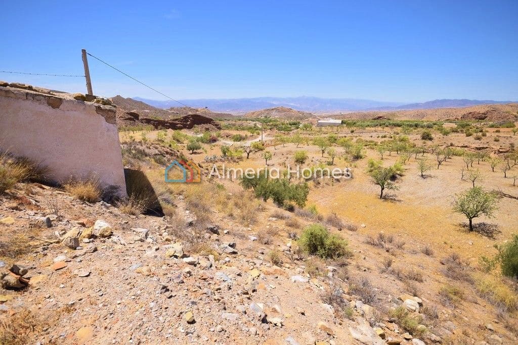 Finca/Casa Rural de 3 habitaciones en Albox en venta con garaje - 94.950 € (Ref: 3048334)