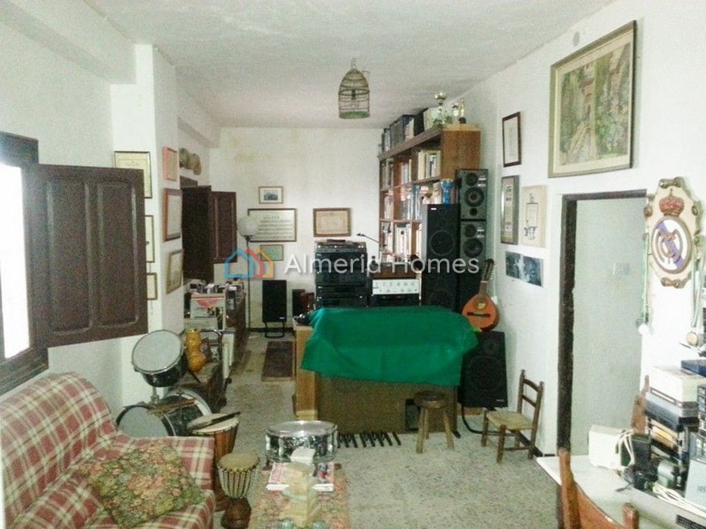 9 chambre Maison de Ville à vendre à Albanchez - 148 950 € (Ref: 3066805)