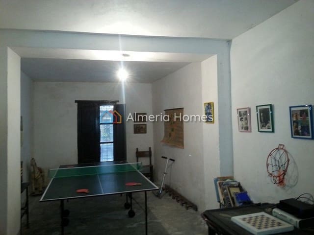 9 bedroom Townhouse for sale in Albanchez - € 148,950 (Ref: 3066805)