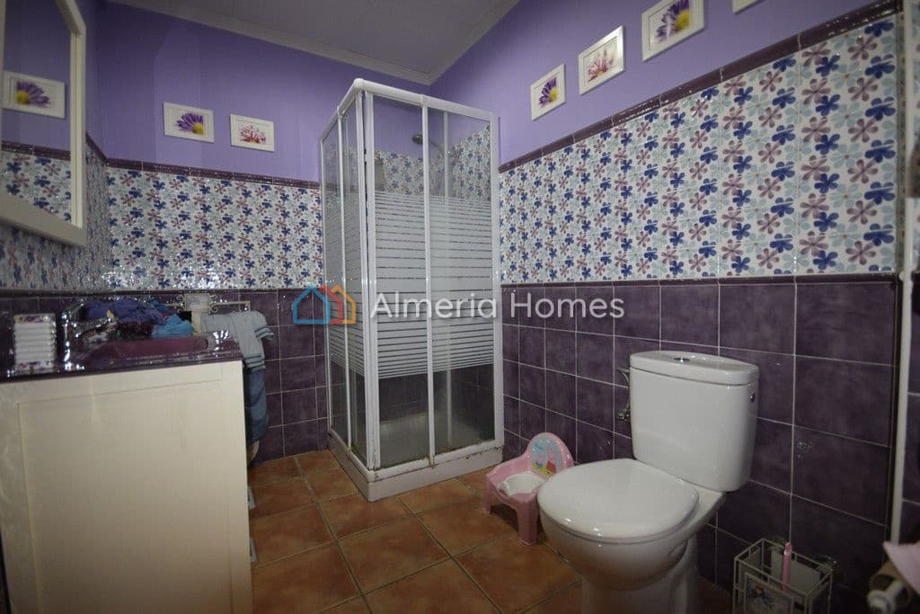 4 bedroom Apartment for sale in Zurgena - € 110,000 (Ref: 3066807)