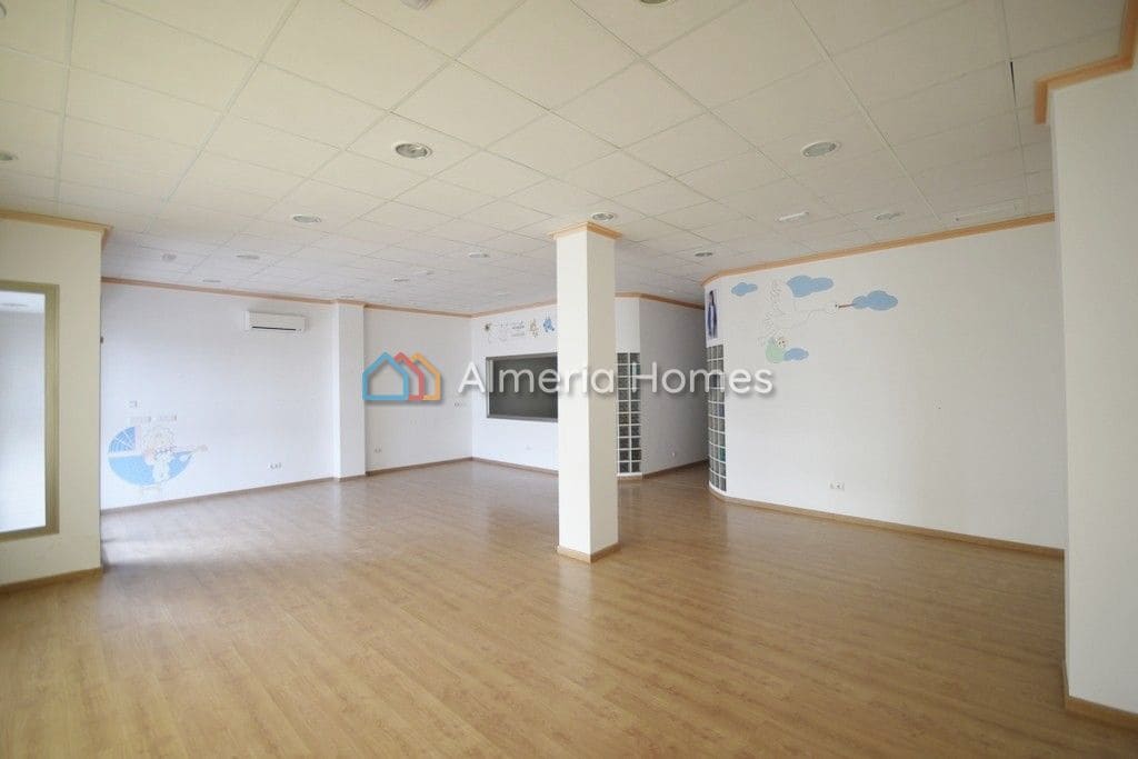 Erhverv til salg i La Alfoquia - € 84.950 (Ref: 3298754)