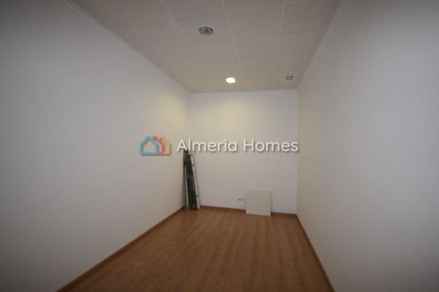 Erhverv til salg i La Alfoquia, Zurgena - € 84.950 (Ref: 3298754)