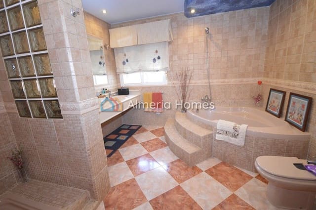 4 soverom Villa til salgs i Arboleas - € 259 995 (Ref: 3394956)