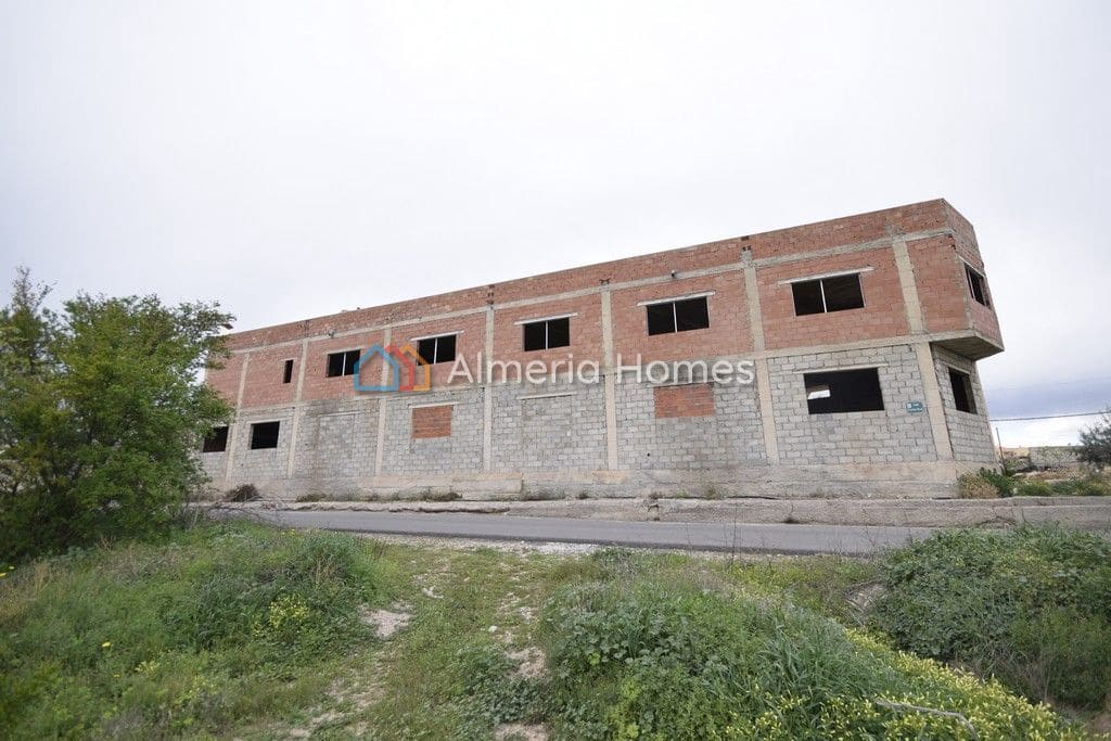 Erhverv til salg i La Alfoquia - € 250.000 (Ref: 3423628)