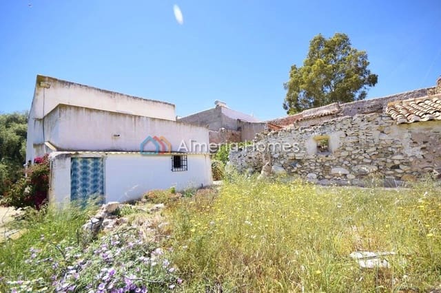 8 soveværelse Finca/Landehus til salg i Arboleas - € 145.000 (Ref: 3444041)