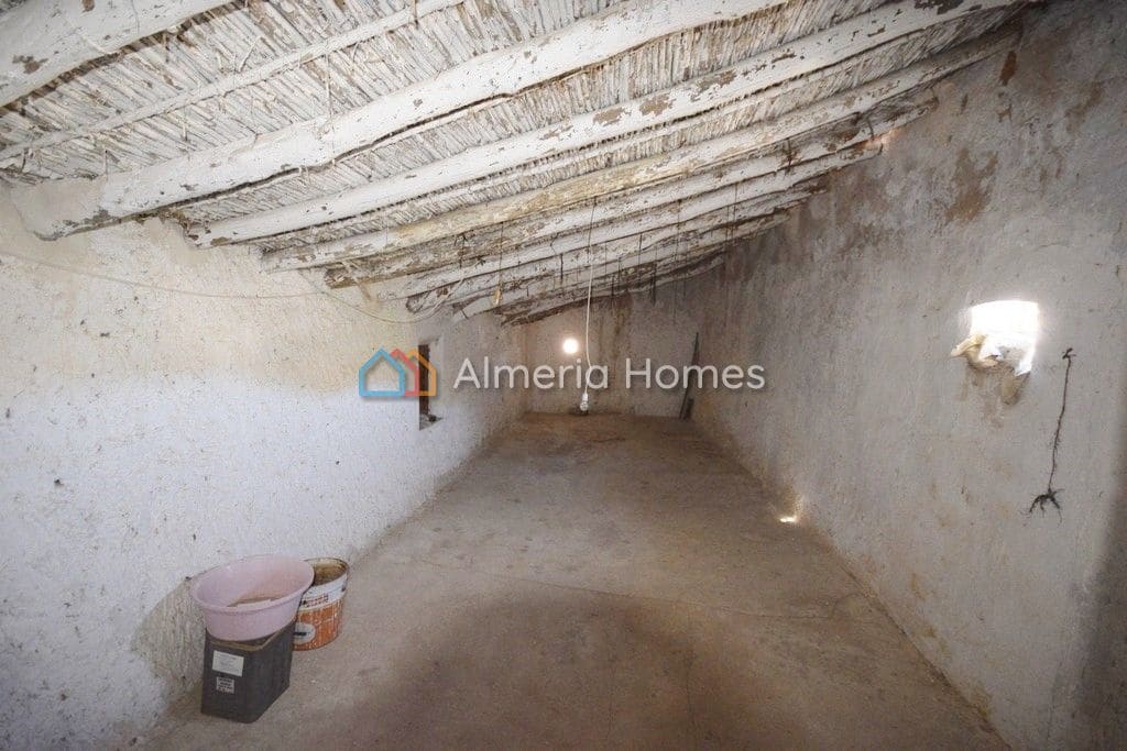 8 soveværelse Finca/Landehus til salg i Arboleas - € 145.000 (Ref: 3444041)