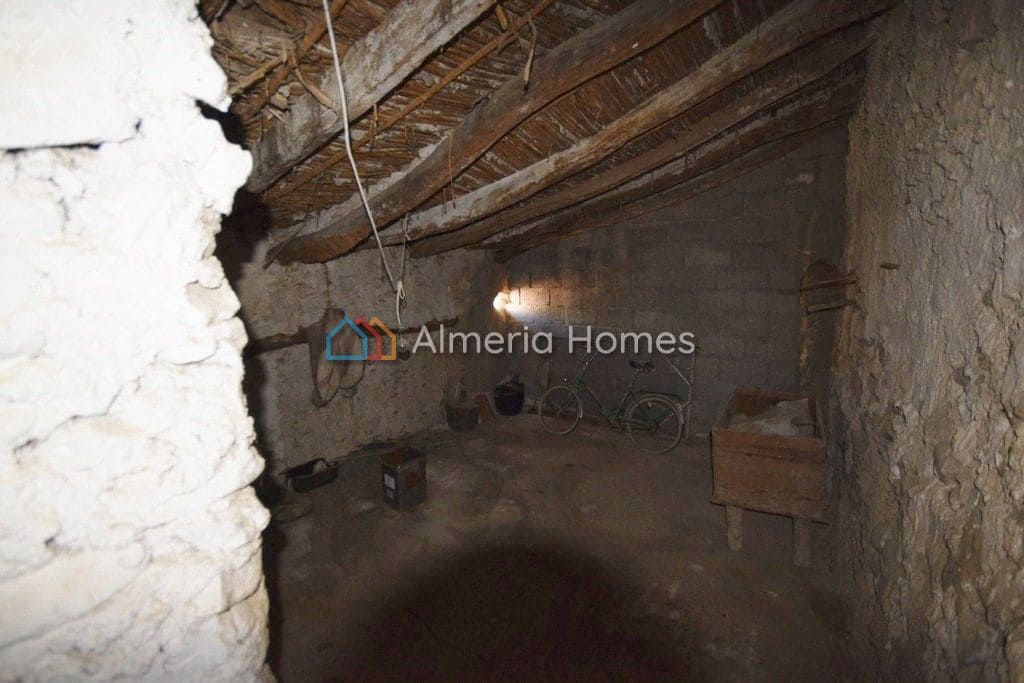 8 soveværelse Finca/Landehus til salg i Arboleas - € 145.000 (Ref: 3444041)