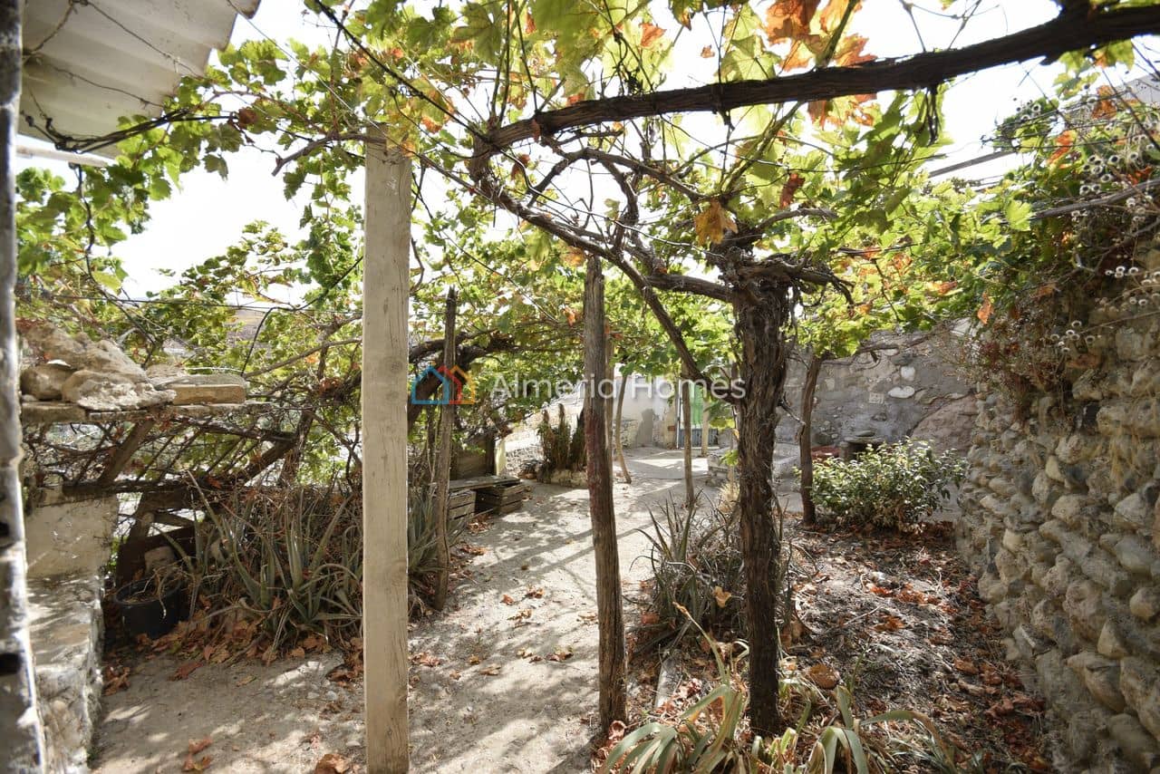 3 soveværelse Byhus til salg i Purchena - € 39.950 (Ref: 3508531)