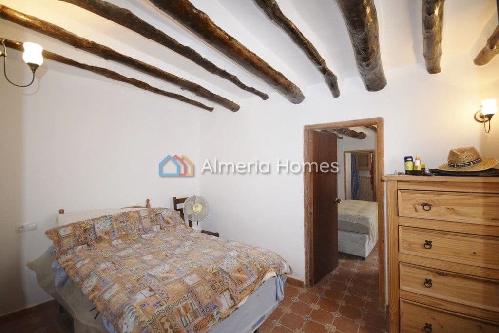 4 soveværelse Byhus til salg i Sierro - € 79.950 (Ref: 3545223)