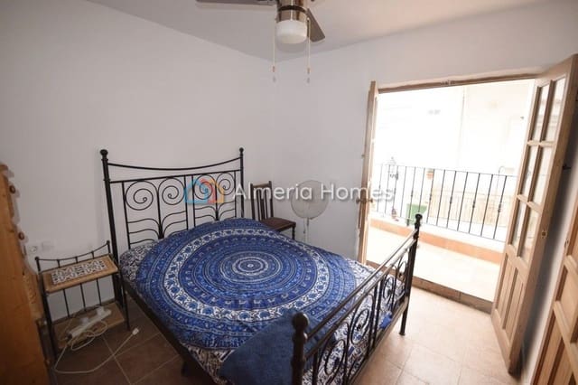 4 soveværelse Byhus til salg i Sierro - € 79.950 (Ref: 3545223)