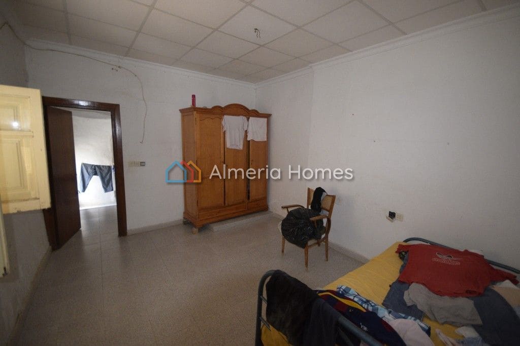 6 sovrum Hus till salu i Zurgena - 45 000 € (Ref: 3550124)