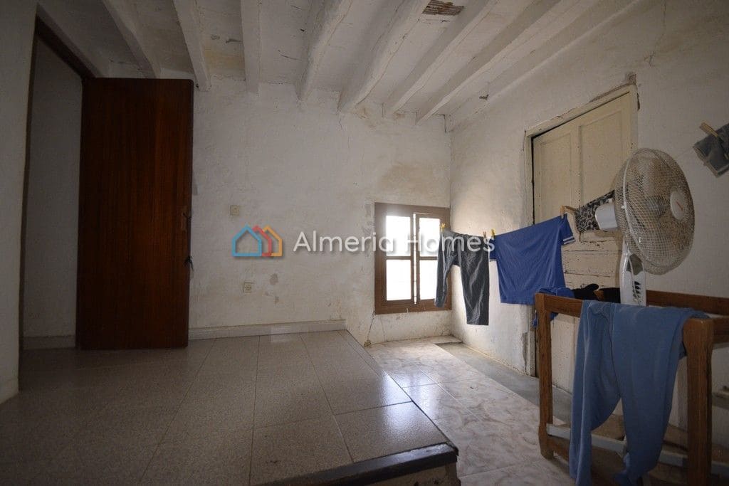 6 sovrum Hus till salu i Zurgena - 45 000 € (Ref: 3550124)