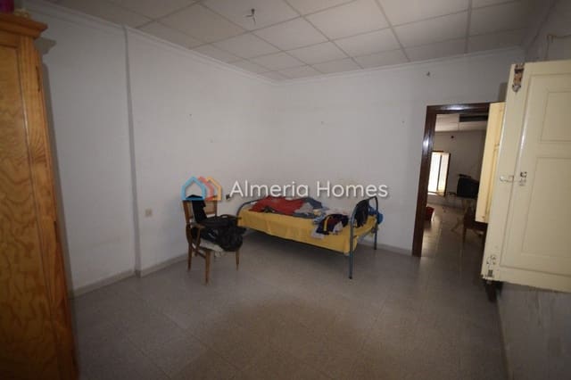 6 sypialnia Dom na sprzedaż w Zurgena - 45 000 € (Ref: 3550124)