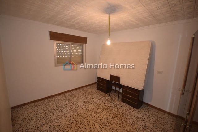 3 soveværelse Byhus til salg i Líjar - € 65.000 (Ref: 3560349)