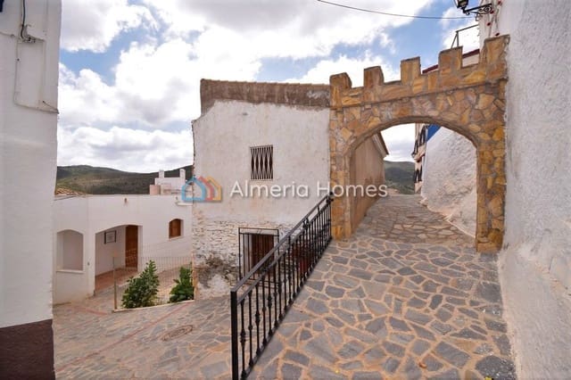 3 soveværelse Byhus til salg i Líjar - € 65.000 (Ref: 3560349)