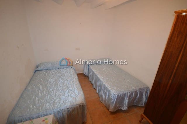 4 soverom Finca/Herregård til salgs i La Alfoquia, Zurgena - € 109 950 (Ref: 3569391)