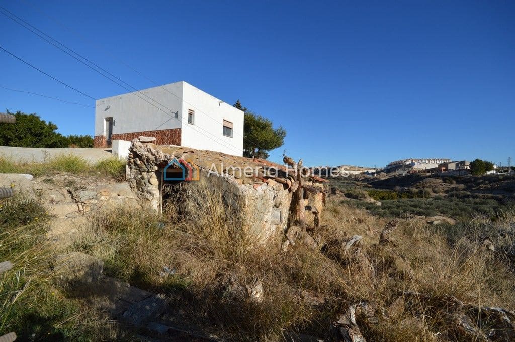 4 soverom Finca/Herregård til salgs i La Alfoquia - € 109 950 (Ref: 3569391)