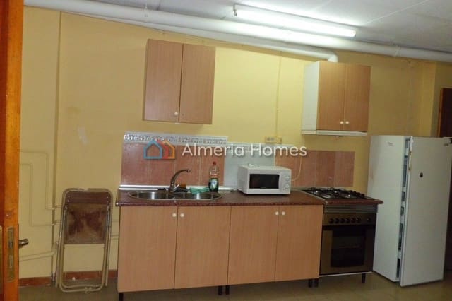 4 makuuhuone Huoneisto myytävänä paikassa Albox - 69 950 € (Ref: 3571529)