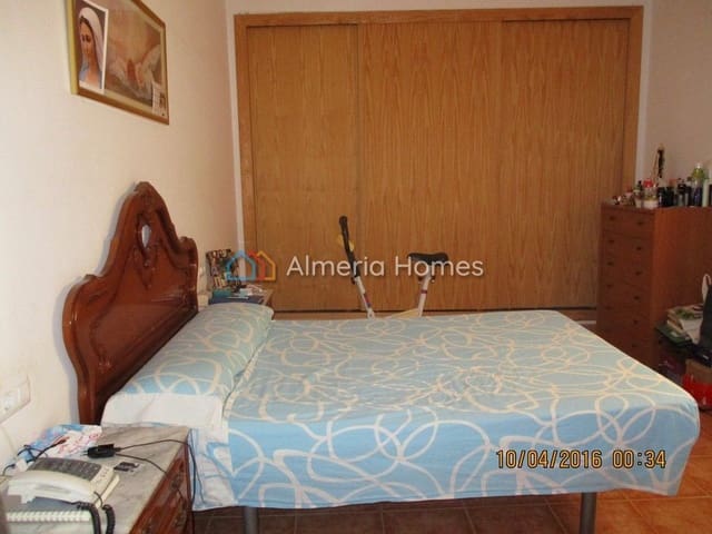 4 soverom Hus til salgs i Albox med garasje - € 129 950 (Ref: 3593131)