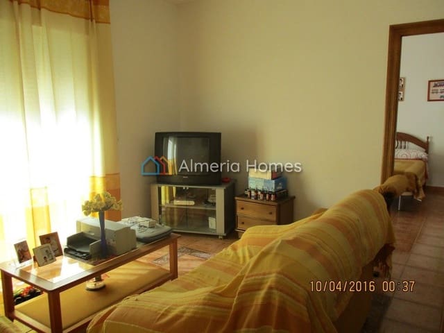 4 soverom Hus til salgs i Albox med garasje - € 129 950 (Ref: 3593131)