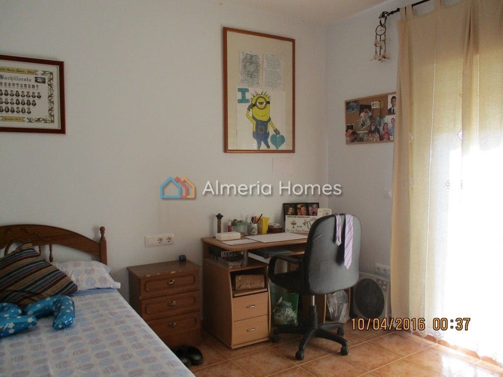 4 soveværelse Byhus til salg i Albox med garage - € 129.950 (Ref: 3593131)